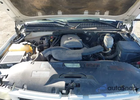 2005 Chevrolet Suburban 1500 Z71 z USA, uszkodzony, nr VIN 3GNEC16Z95G288863